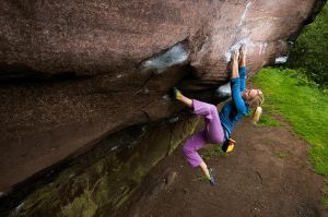 Climbing 2012:October - Leah Craine on Simple Simon Font 7b Wright's Rock 